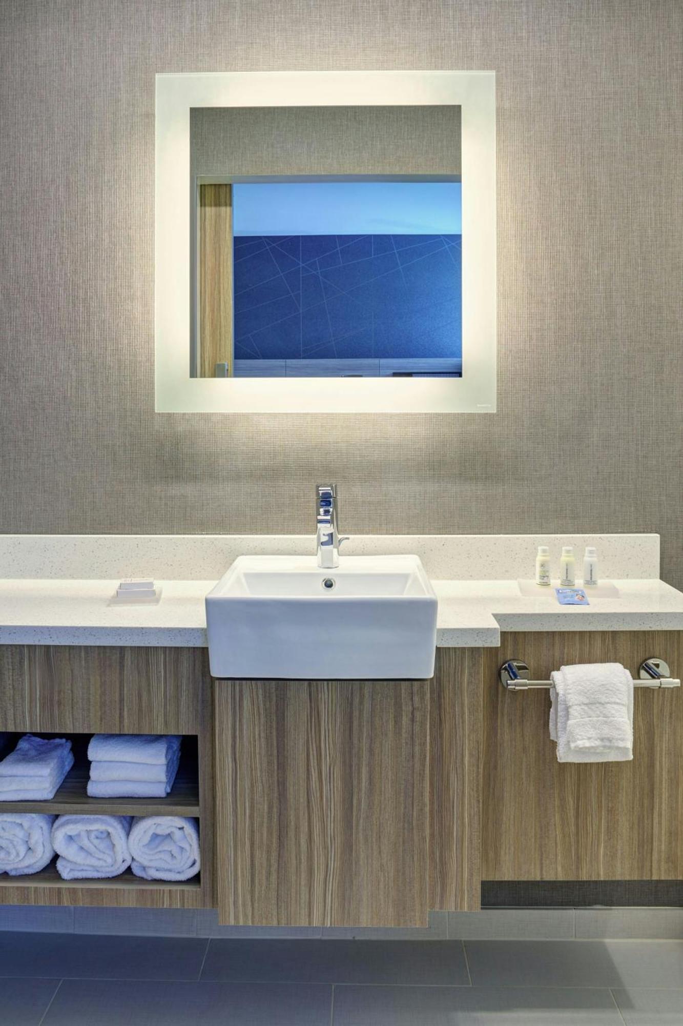 Springhill Suites By Marriott Grand Rapids West Grandville Eksteriør billede